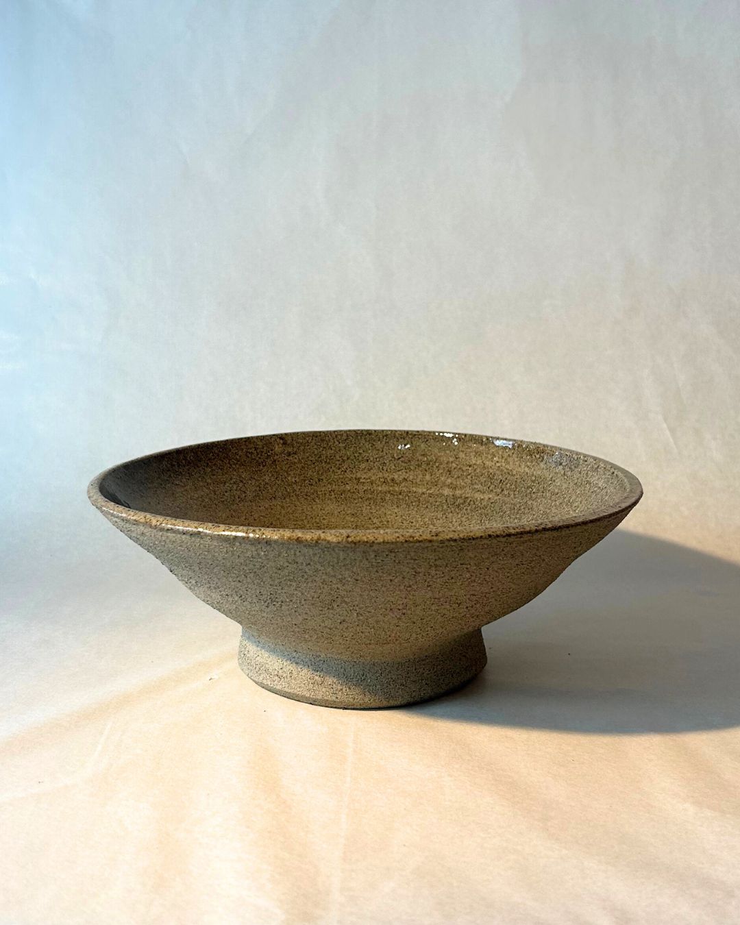 Schaal op voet - laag